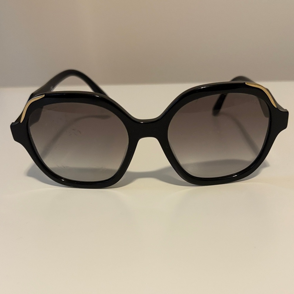 Prada Black Sunglasses with Gold Detailing (style: Spr06U)